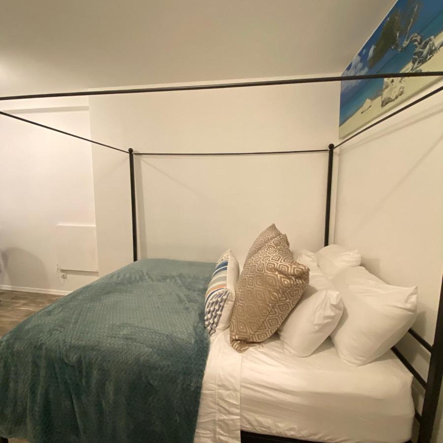 Modern Rental Brooklyn'S Hidden Gem 纽约 外观 照片